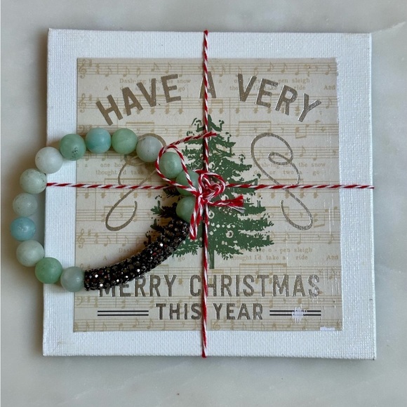 Christmas Tree Canvas Illustration with Handmade Bracelet - Picture 1 of 3